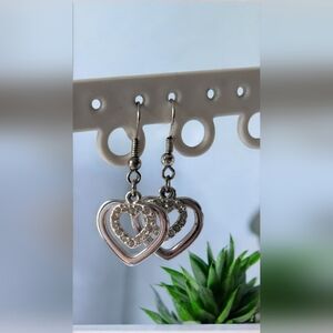 Fashion Silver Heart Earrings (EUC)